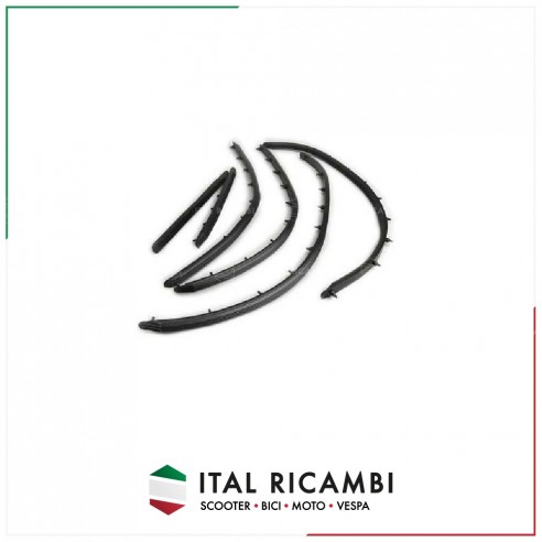 SERIE LISTELLI IN GOMMA STRISCE...