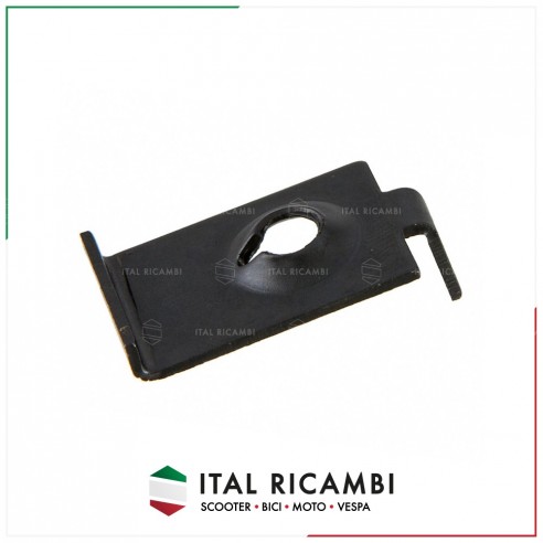 PIASTRA SUPPORTO ATTACCO FARO FANALE...