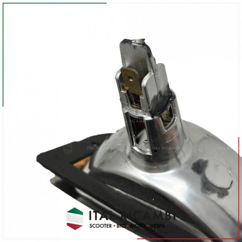 FRECCIA ANTERIORE DESTRA VESPA 50 125...